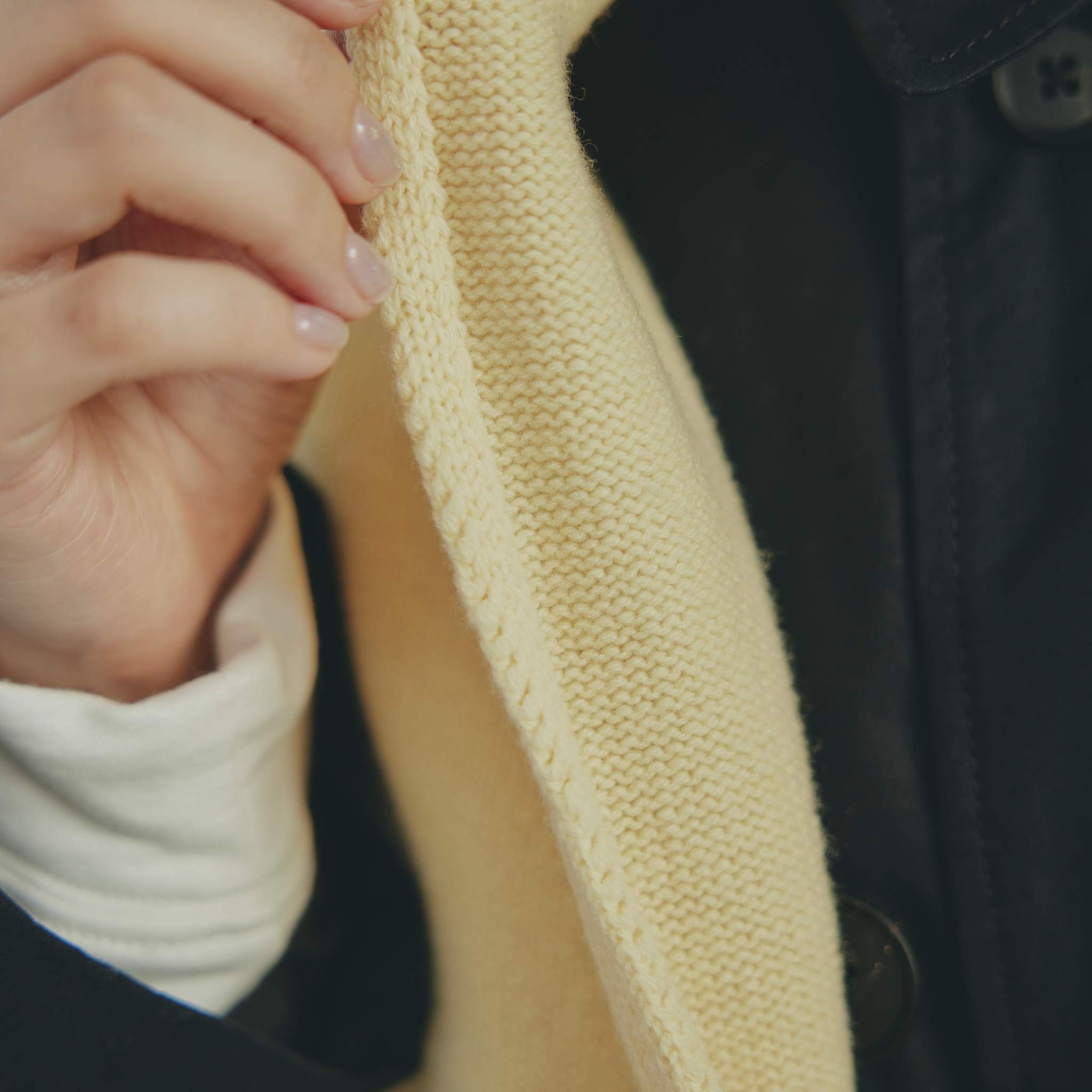 Triangle Knit Muffler kinoko. edition