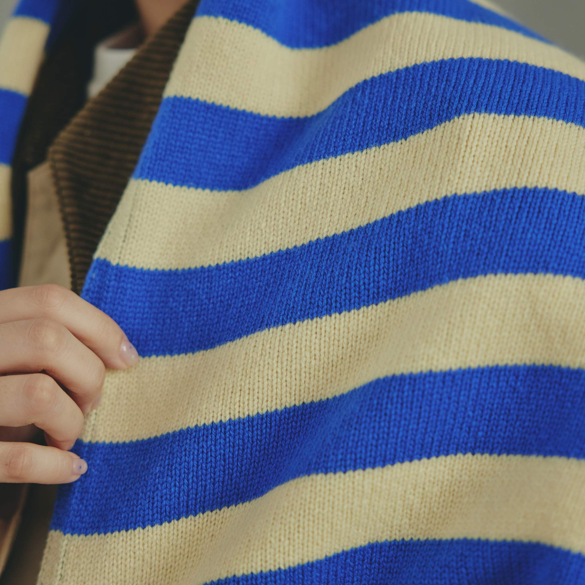 Triangle Knit Muffler kinoko. edition