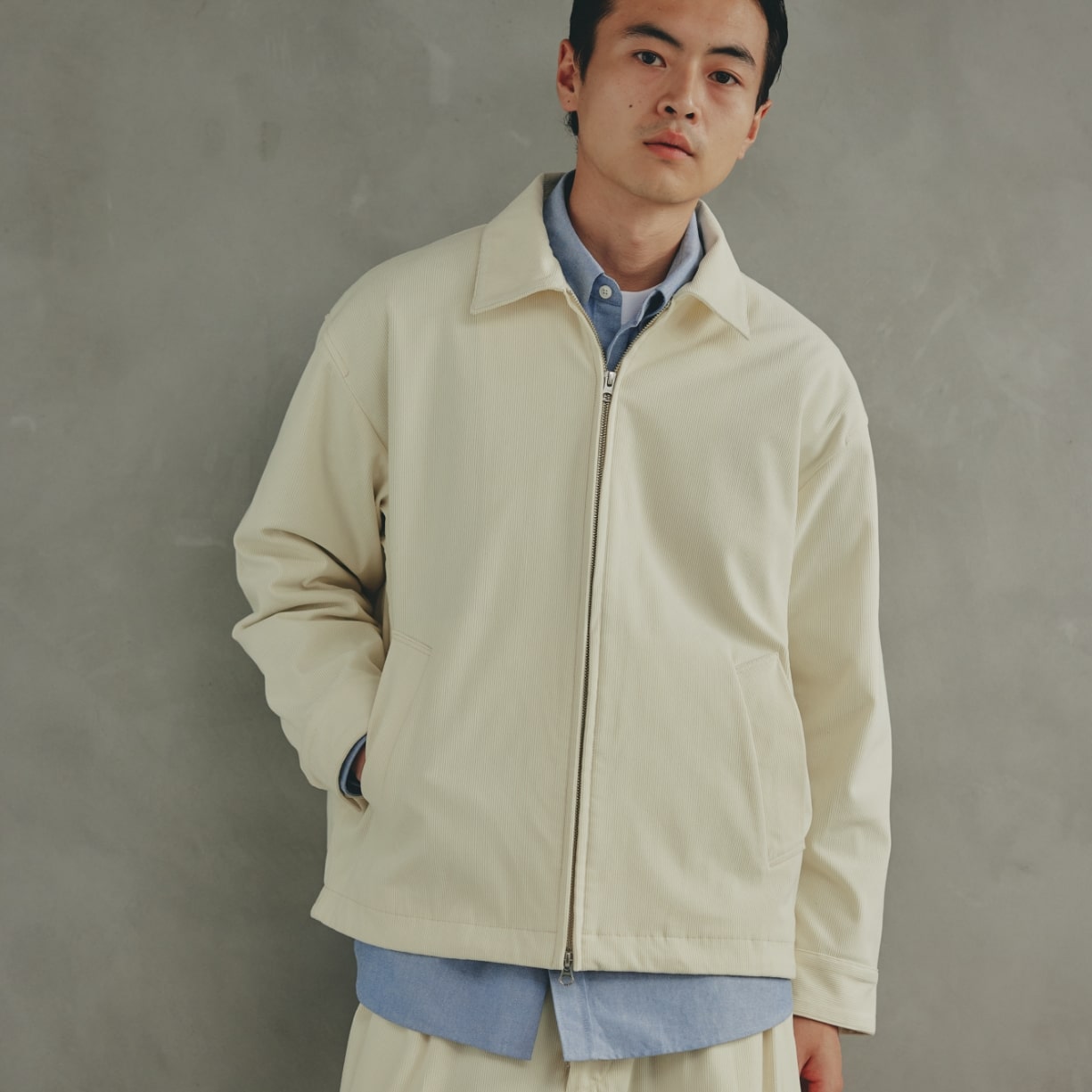 CORDUROY ZIP OUTER