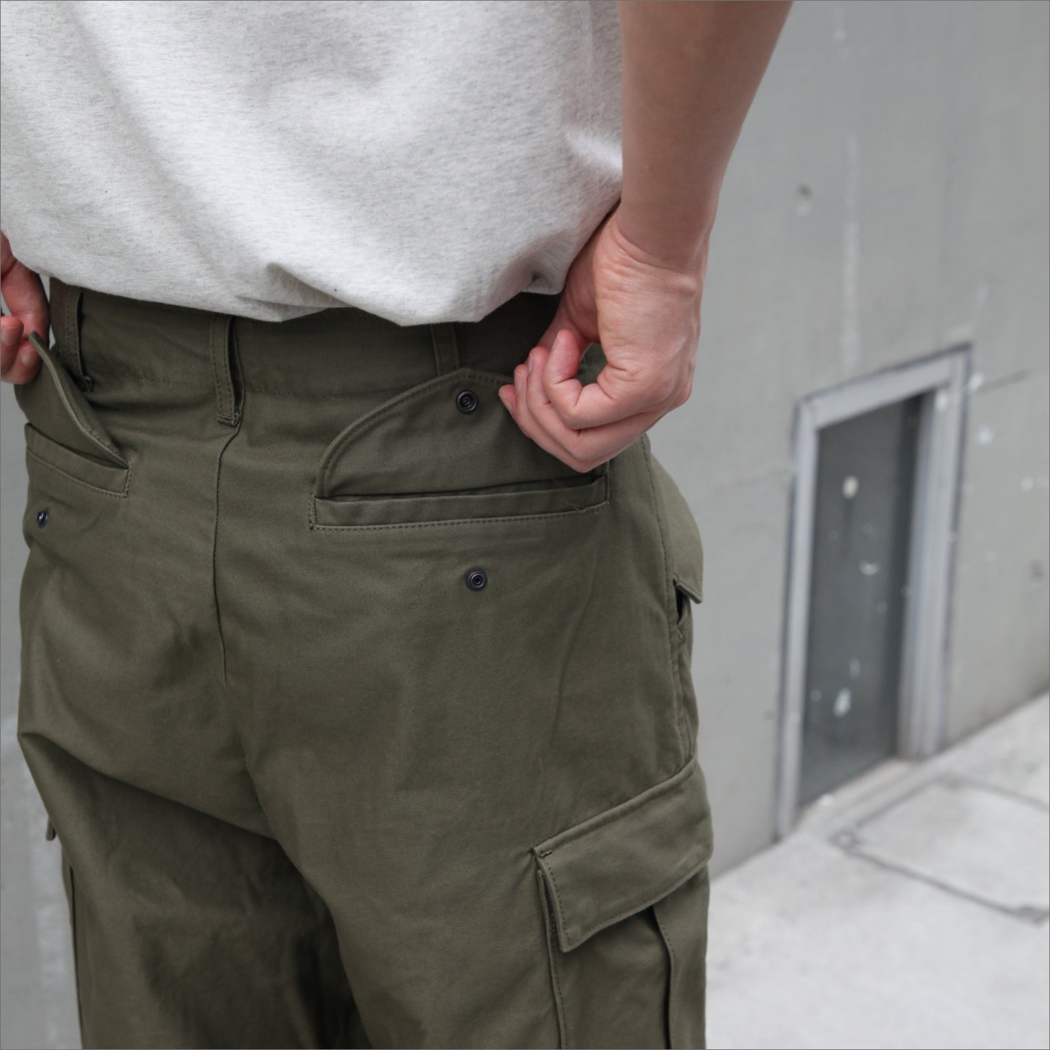 CARGO PANTS