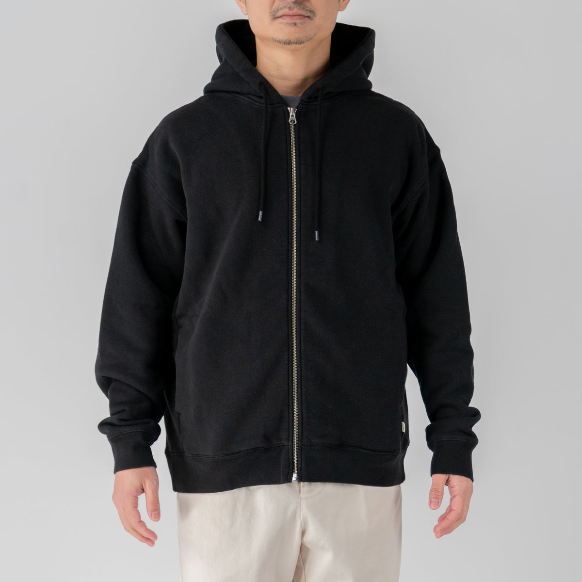 TARROW WIDE ZIP HOODY