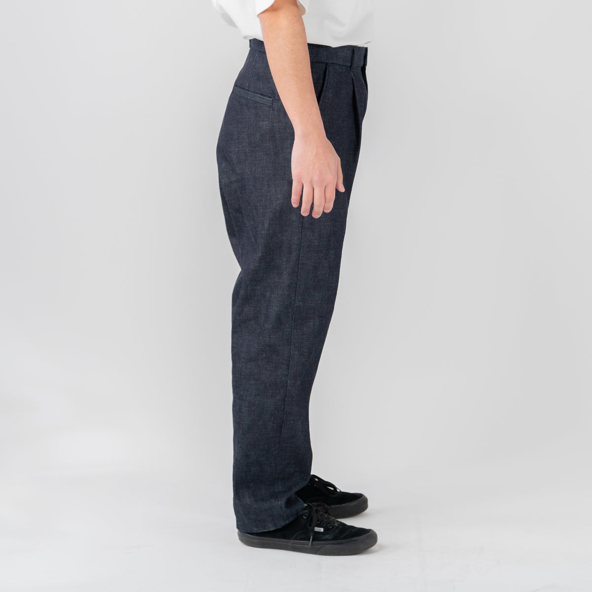 DENIM WIDE TAPERED PANTS