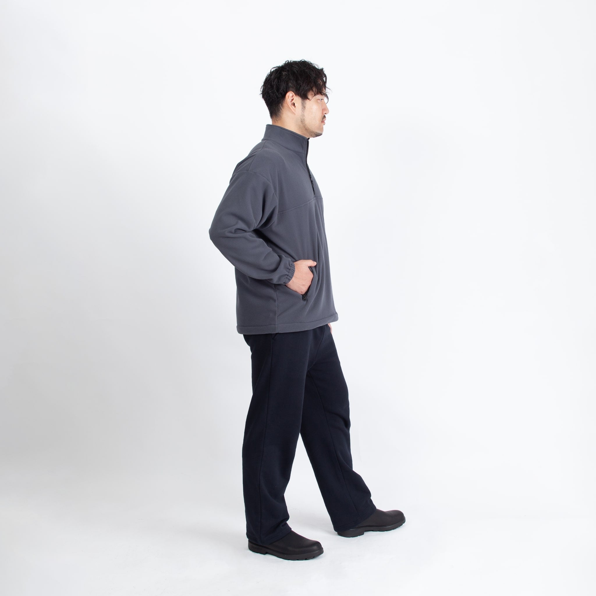 TARROW×SOCIAL APARTMENT FLEECE JACKET