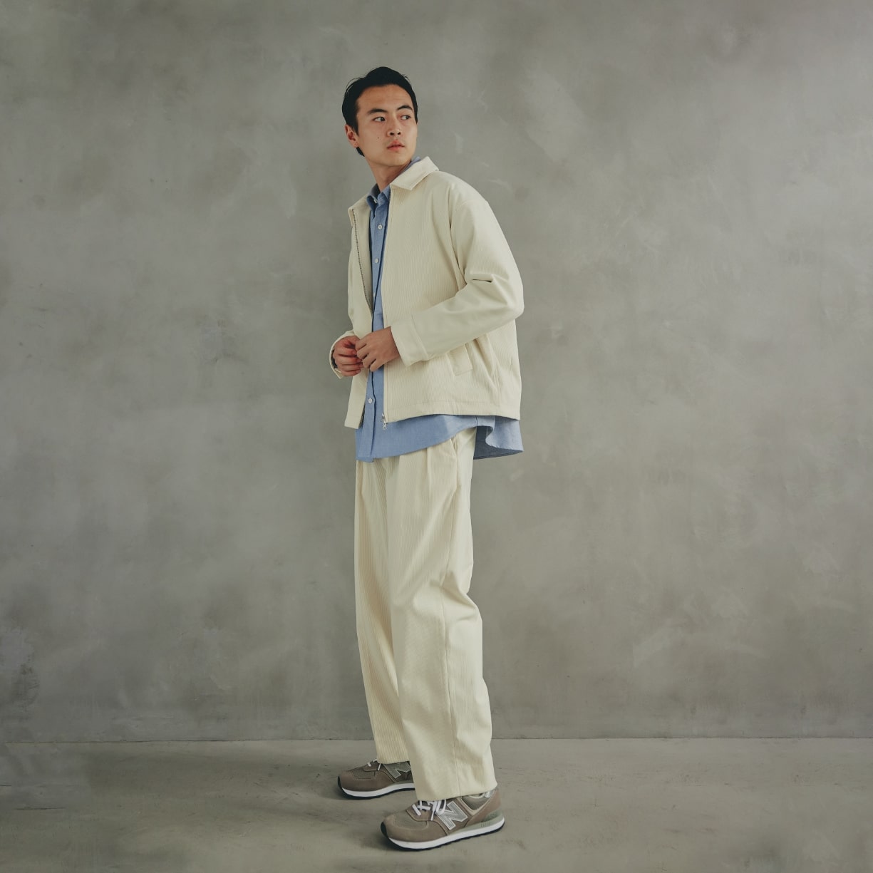 CORDUROY ZIP OUTER