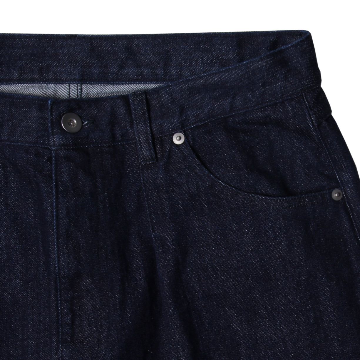 WIDE TUCK DENIM PANTS
