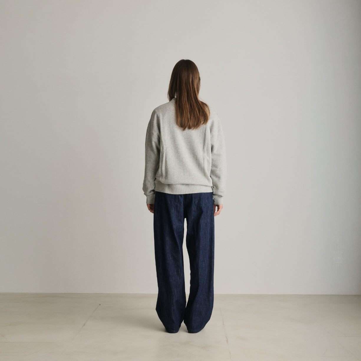 タロウページ WIDE CREW NECK P/O