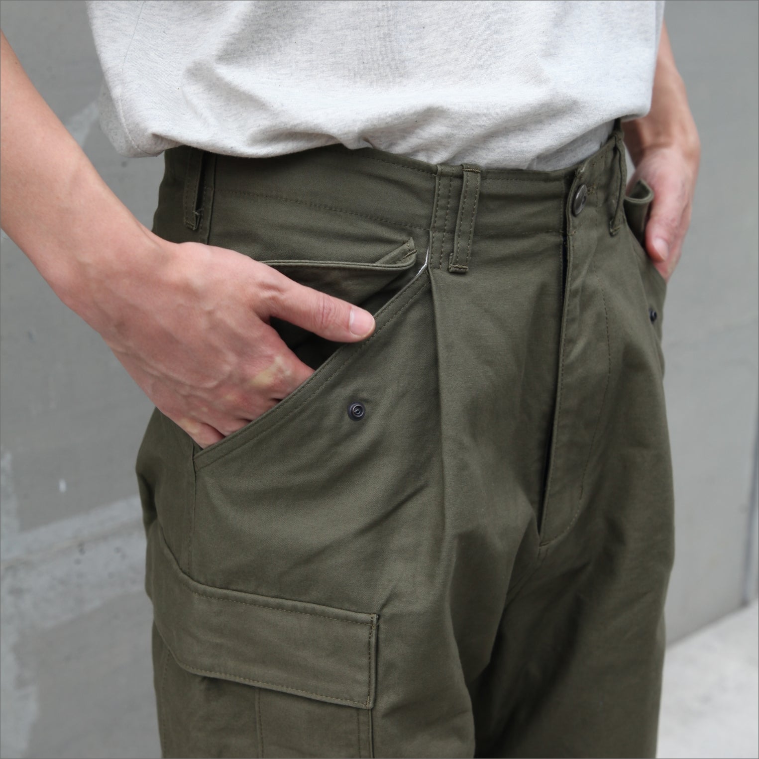 CARGO PANTS