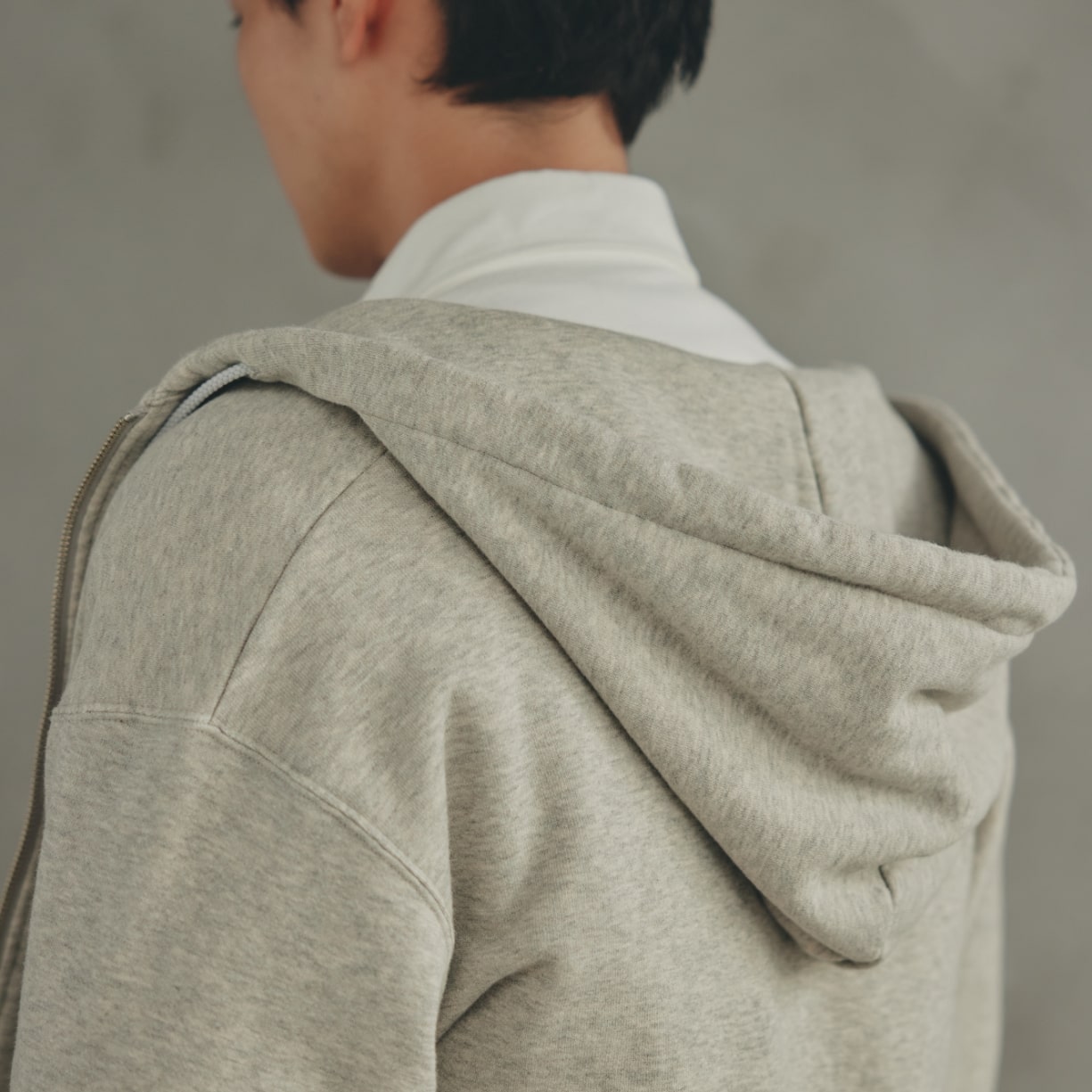 ZIP HOODY