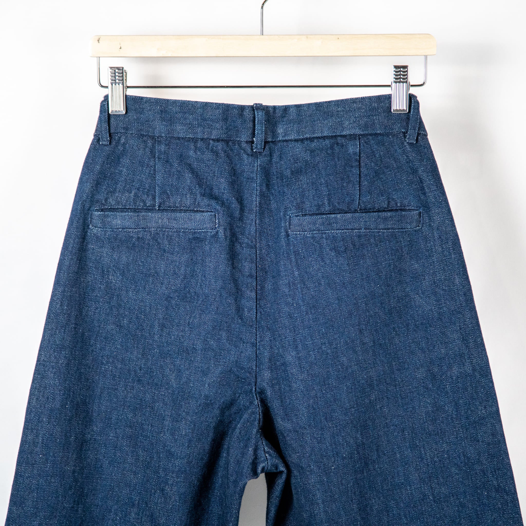 DENIM TAPERED PANTS